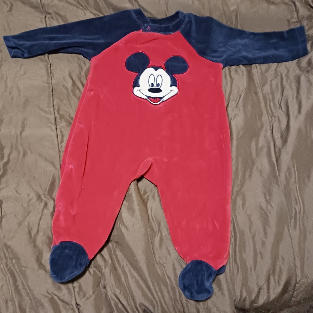 Disney mickey mouse outfit size 6-9months